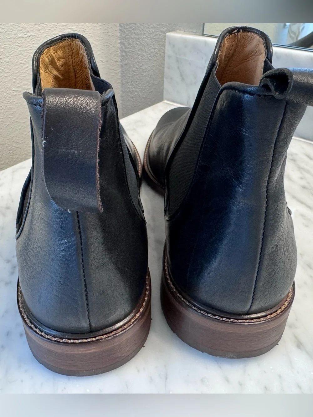NWOT-Men's Black Chelsea Boots - Classic Slip-On Leather